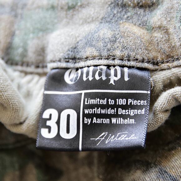 Guapi Men's Camo distressed limited edition stacked Jeans size 30 - Picture 2 of 6